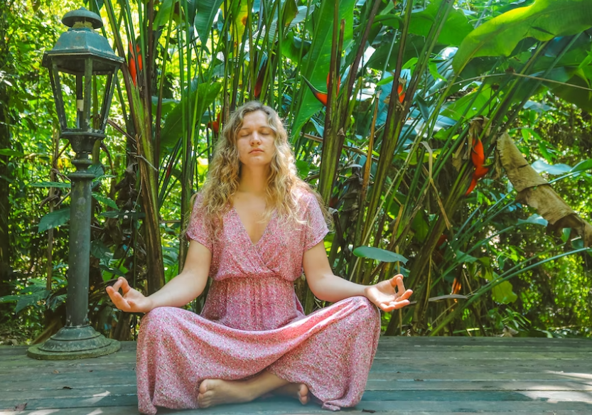 Practicing dhyana