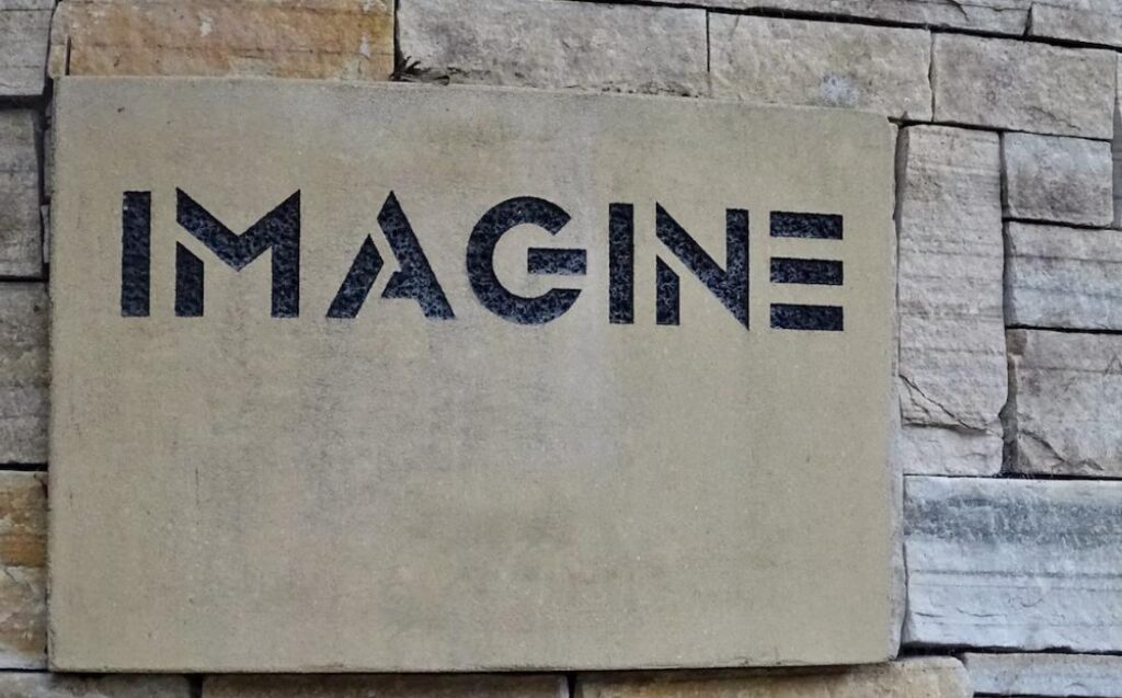 Imagine things in a creative way